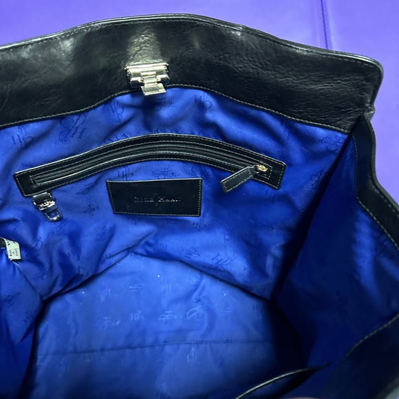 Gorgeous black Cole Haan handbag - Picture 5 of 8
